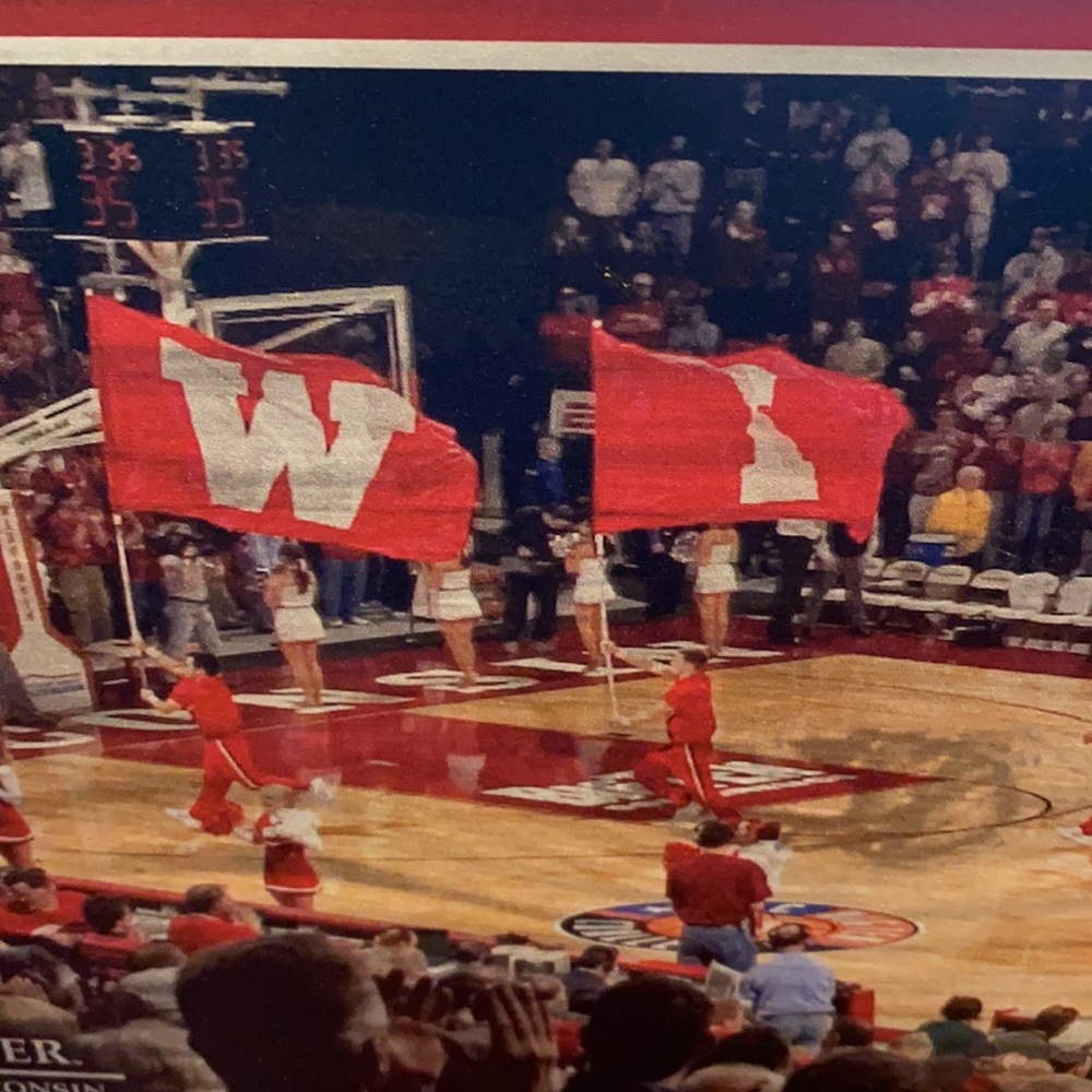 UW-Madison Big Ten Basketball sign
